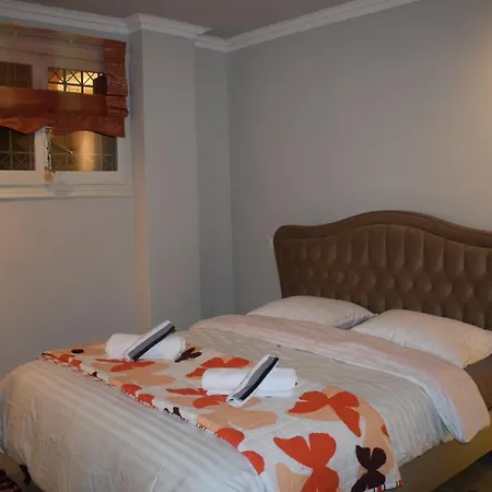 Athenian Escape 350M To Metro Thissio Apartment *